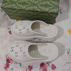 Gucci Logo Unisex Platform Sandals